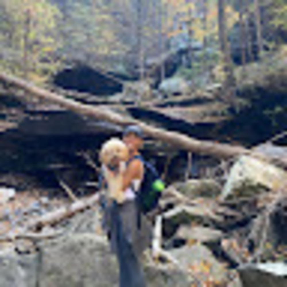 Meet your Posher, Jenee